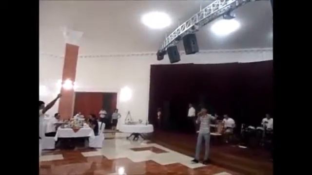 Arko Aleqyan-Ax En Ergri Hoxin Matax (Sharan) смотреть онлайн