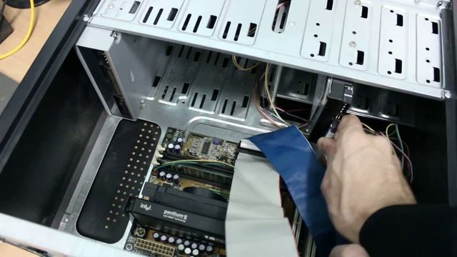 Сборка ПК Pentium II 233 смотреть онлайн
