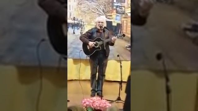 Аллилуйя Л. Коэна. В переводе и исполнении Юрия Лореса смотреть онлайн