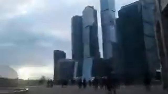 Когда вышли с торгового центра смотреть онлайн