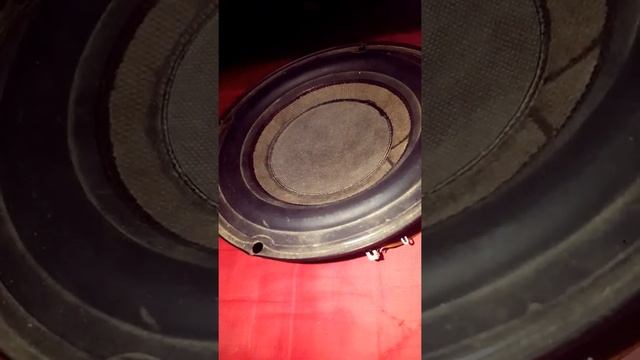 Басс динамик смотреть онлайн