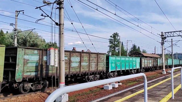 [RZD] 3ЭС4К-066 с грузовым поездом, ст. Каннельярви, Ленинградская область. смотреть онлайн