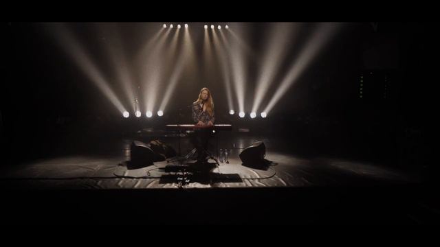Freya Ridings - Ultraviolet (Live From Soundcheck) смотреть онлайн