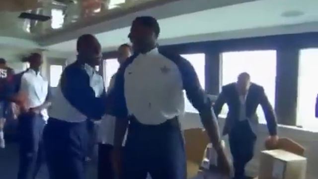 Lebron James Impersonating Kobe Bryant (HILARIOUS) смотреть онлайн
