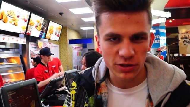 Бесплатный медовый бургер KFC / KFC honey burger for free смотреть онлайн