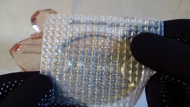 Урановое стекло.Как без дозиметра определить урановое стекло. смотреть онлайн