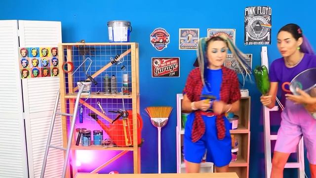 Секретные домики на дереве, велике и грузовике! 24 часа челлендж! смотреть онлайн