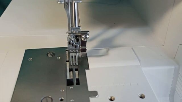 Minerva m2000c Coverstitch смотреть онлайн