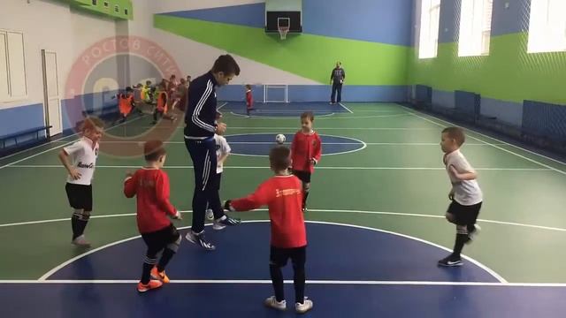 Футбольная Школа РОСТОВ СИТИ - тренировка 15.01.2017 смотреть онлайн