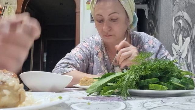 мукбанг ? душ после дачи!что делала? смотреть онлайн