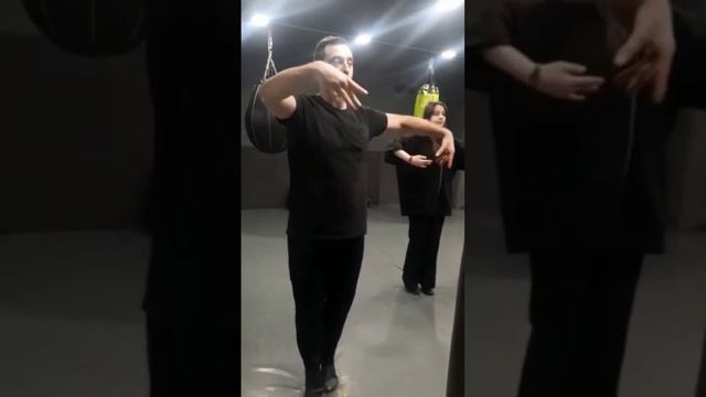 Школа Лезгинки "Горец" Москва и Подмосковье 89651203213. Женский чеченский танец "Зама" ? смотреть онлайн