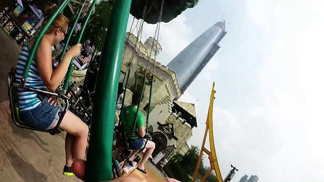 Lotte World Adventure Land. Swing Ride смотреть онлайн