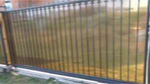 Обзор кованого забора с поликарбонатом 2