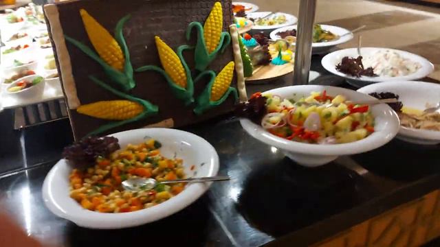 J'Adore Deluxe Hotel & Spa 5+ Закуски в ресторане (Сиде, Турция) смотреть онлайн