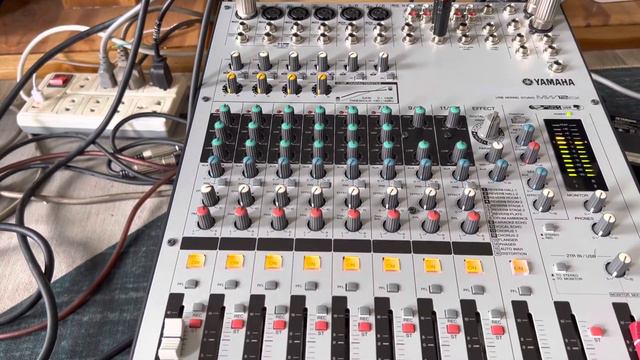 Mixer yamaha mw12cx hàng bãi Nhật điện 100vac смотреть онлайн