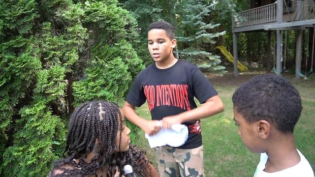 OBSESSED Fan BULLIES YouTube Family, Learns His Lesson | FamousTubeFamily смотреть онлайн