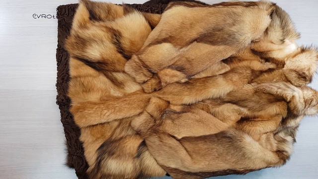 03012 FUR COATS VESTIS Герм. (Шубы натуральные) CREAM 3 пак 12,85 кг. 10,90€ за кг. смотреть онлайн