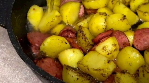 ВКУСНЫЙ ОБЕД ИЛИ УЖИН  НА СКОРУЮ РУКУ! ТЕЗ ВА МАЗАЛИ ТАОМ ТАЙЕРЛАШ!#вкусныерецепты #вкусно #еда