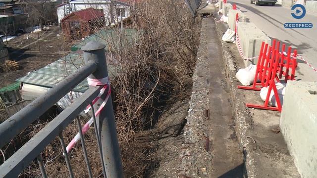 На мосту в Междуречье запустят реверсивное движение смотреть онлайн