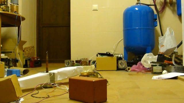 Факельник на магнетроне/ Magnetron UHF VTTC смотреть онлайн