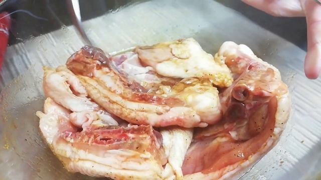 Куриные бедра в духовке когда лень готовить. Очень простой рецепт сочной курочки смотреть онлайн