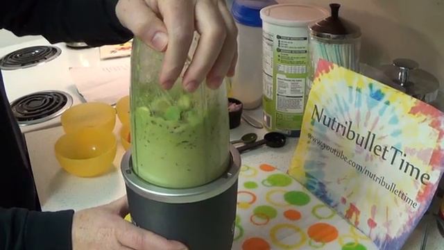How to Make Fresh Guacamole in the Nutribullet!!! (Delicious Simple Nutribullet Recipes) смотреть онлайн