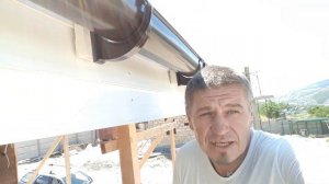 Особенности монтажа водосточной системы Дёке люкс