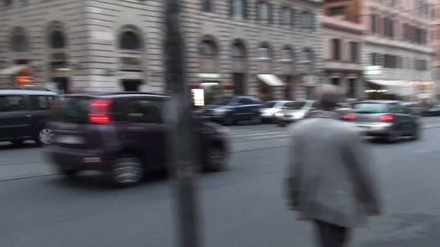 Прогулка по Риму смотреть онлайн