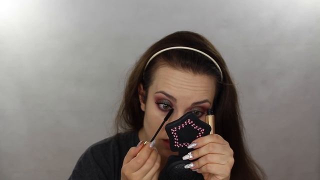 Proste i szybkie smoky jednym (prawie) cieniem - APC, BIKOR, Lorac, AVON, L'Oreal смотреть онлайн