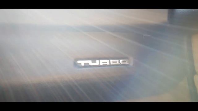 Ferrari 208 GTB Turbo смотреть онлайн