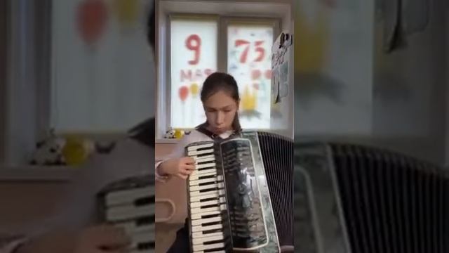 Свечканева Алиса А Мирек В день рождения смотреть онлайн