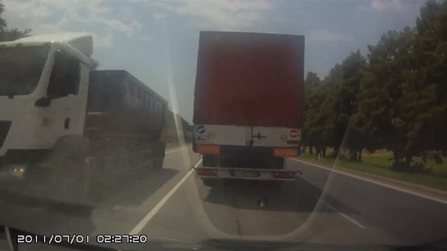 Осторожно,баран на дороге... смотреть онлайн