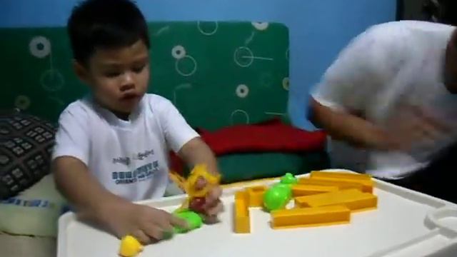 Angry Birds Toy - Sean Elijah Lagadon смотреть онлайн
