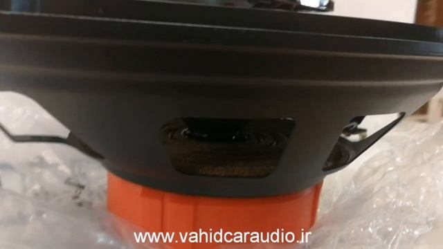 Hertz DCX 690.3 (DCX690.3) 3-Way Dieci Series смотреть онлайн