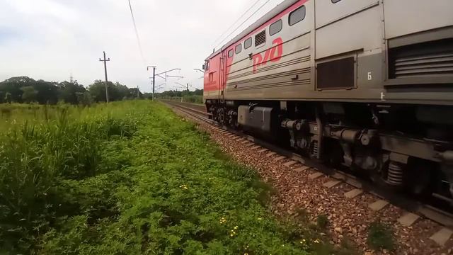 Тепловоз 2ТЭ10МК-3274 резервом. смотреть онлайн