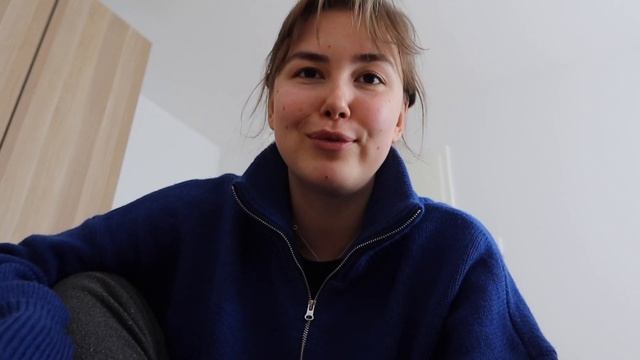 хэллуин, бадминтон с друзьями и баланс в жизни смотреть онлайн