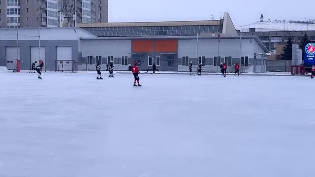 Первенство России ср мл юношей 08/09 Красноярск Енисей-Сибскана 1й тайм смотреть онлайн