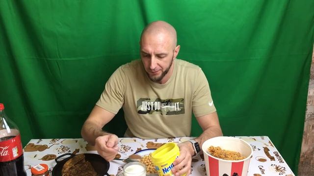 Неделя в тюрьме. Выживаем на 700 калорий в сутки. День 2 смотреть онлайн