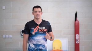 Техника работы ног при плавании баттерфляем