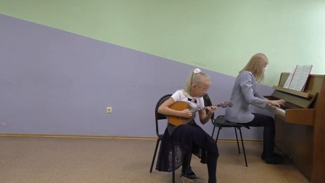 Комарова Елизавета, ДЦМШ, А Зверев Маленькое рондо смотреть онлайн