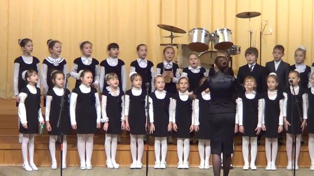 Хор 1-3 класса ДВХШИ г.Горки «Гармония» «Трик-трик-трак".6-9 лет смотреть онлайн