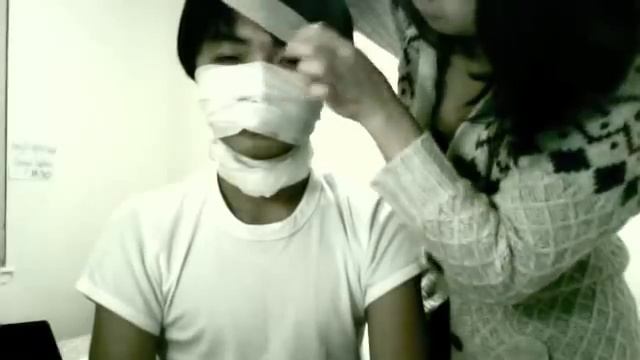 How to make a mummy costume Halloween смотреть онлайн