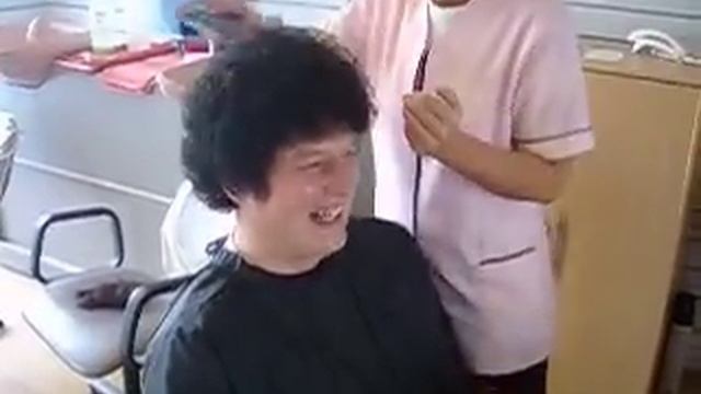 Colin Wilson getting a perm part 5 смотреть онлайн