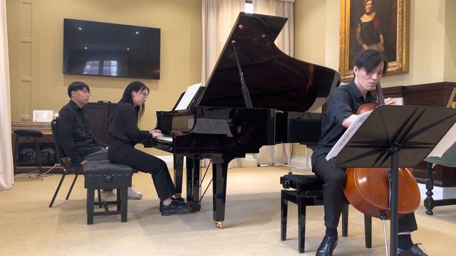 Debussy Cello Sonata in D Minor, L.135 смотреть онлайн