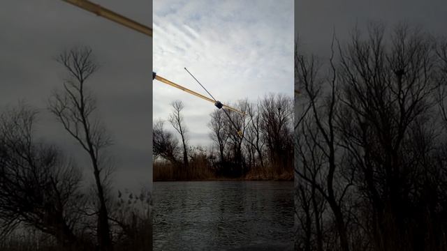 ЗИмняя рыбалка в Астрахани. с.Житное .Густера 5 .02.2021 смотреть онлайн