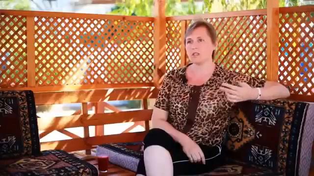 Удалённая работа Что делает с обычными людьми удалённая работа канал Татьяна и Алексей Соцковы смотреть онлайн