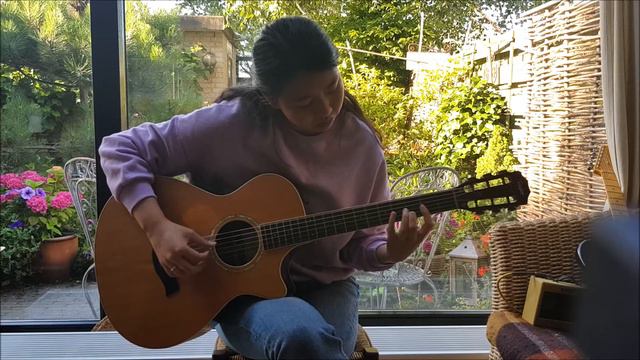 Abba - Dancing Queen (Fingerstyle guitar cover by Emma) смотреть онлайн