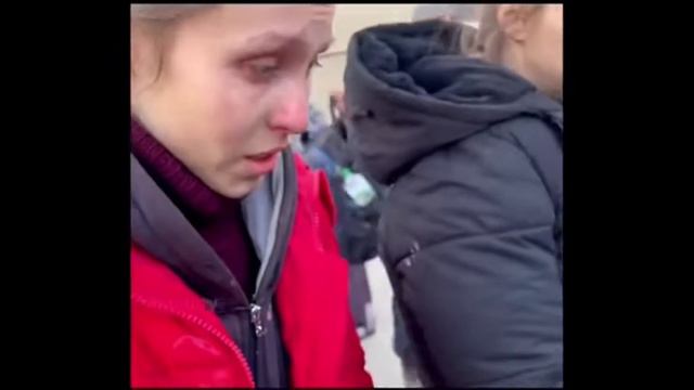 Вырвались из Мариуполя смотреть онлайн