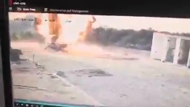 Azerbaycan ordusuna ait Harop kamikaze dronlar s300 hava savunma sistemi radarını böyle imha etti.. смотреть онлайн