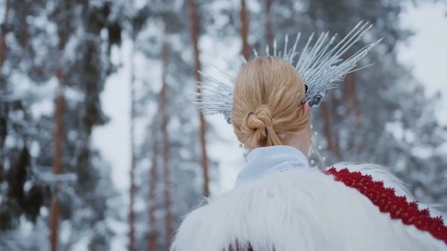 Её Величества Британский Паспорт смотреть онлайн